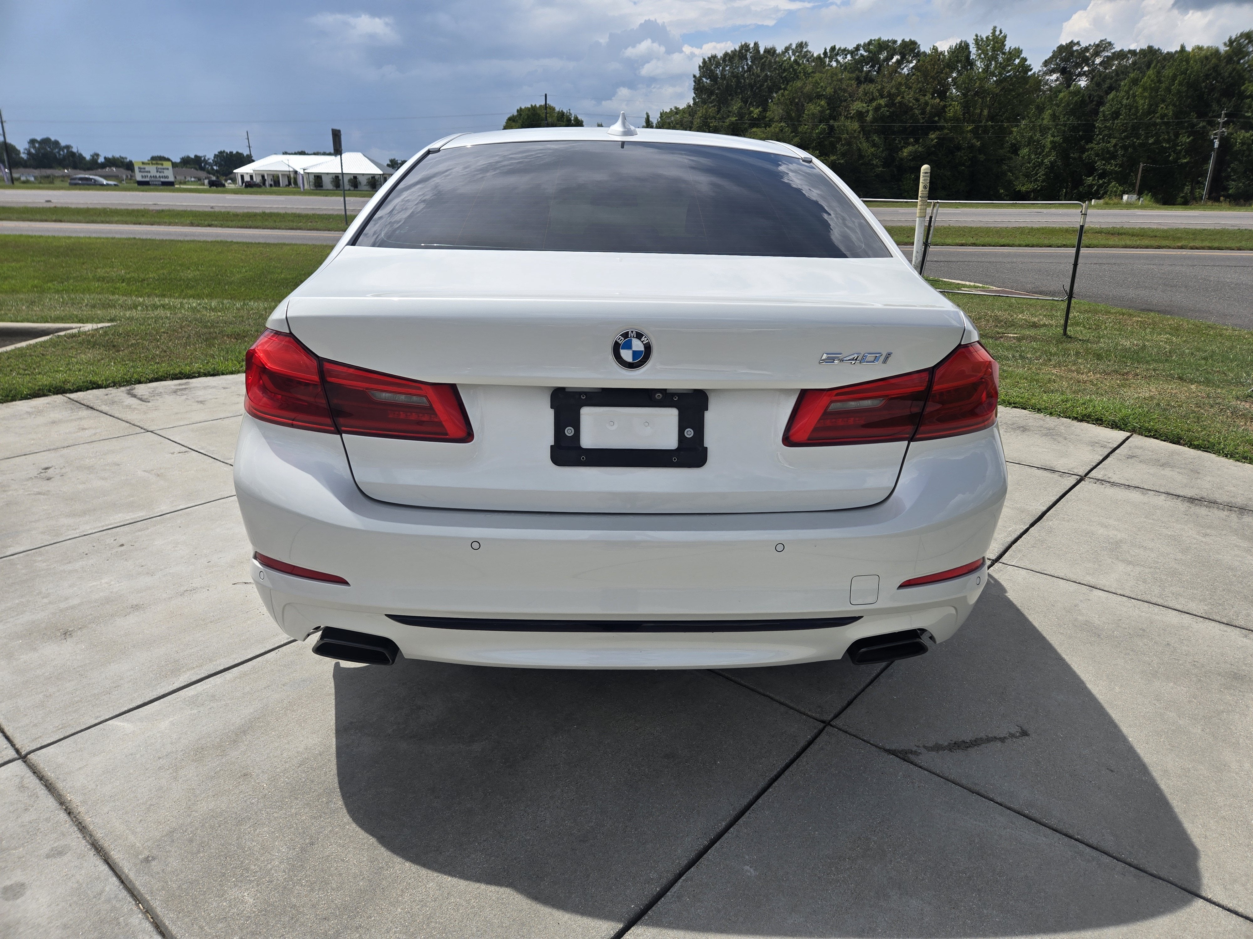 2018 BMW 5 Series 540i